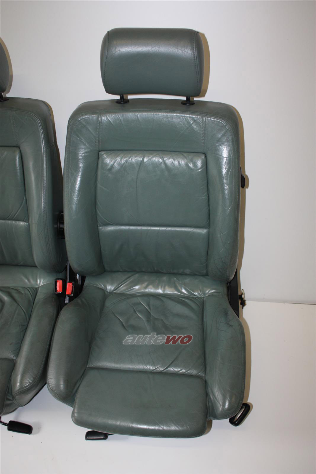 Audi 80 Cabrio Typ 89 Innenausstattung Leder Sport Farngrün Modell 1998