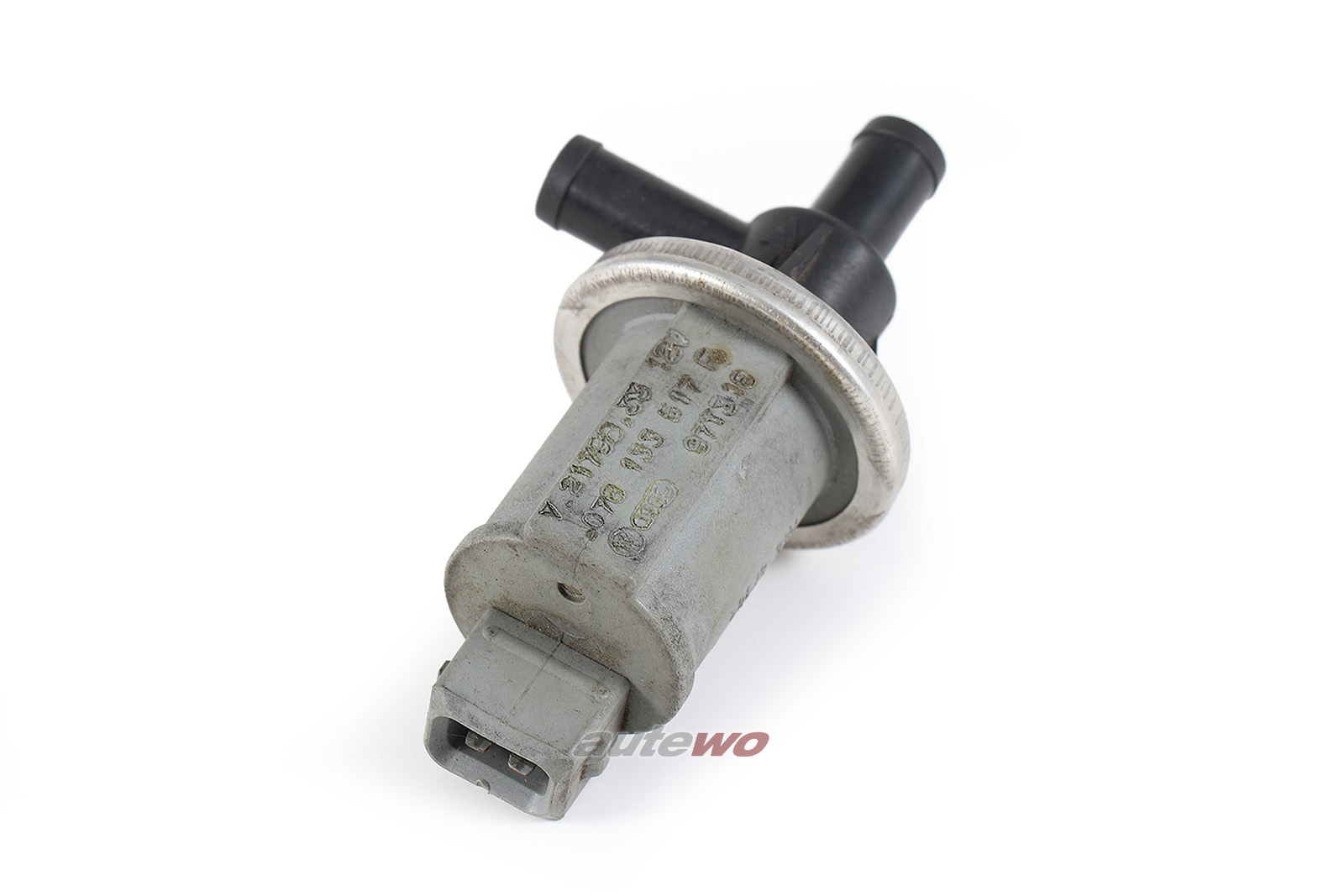 饂飩出品 Audi 80/100/A4/A6 diverse 6 Zylinder Ventil 078133517F