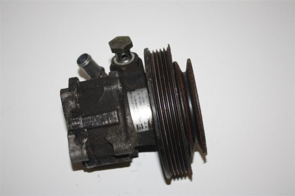 Audi A6 4B 6 Zylinder Servopumpe 4B0145155E