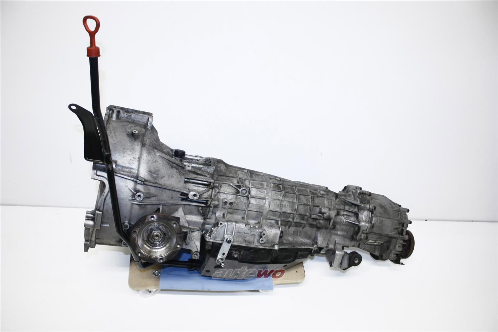 Audi V8 D11 4.2l ABH 4GangAutomatikgetriebe AZG 019674 018300027GX 163000km QuattroGetriebe