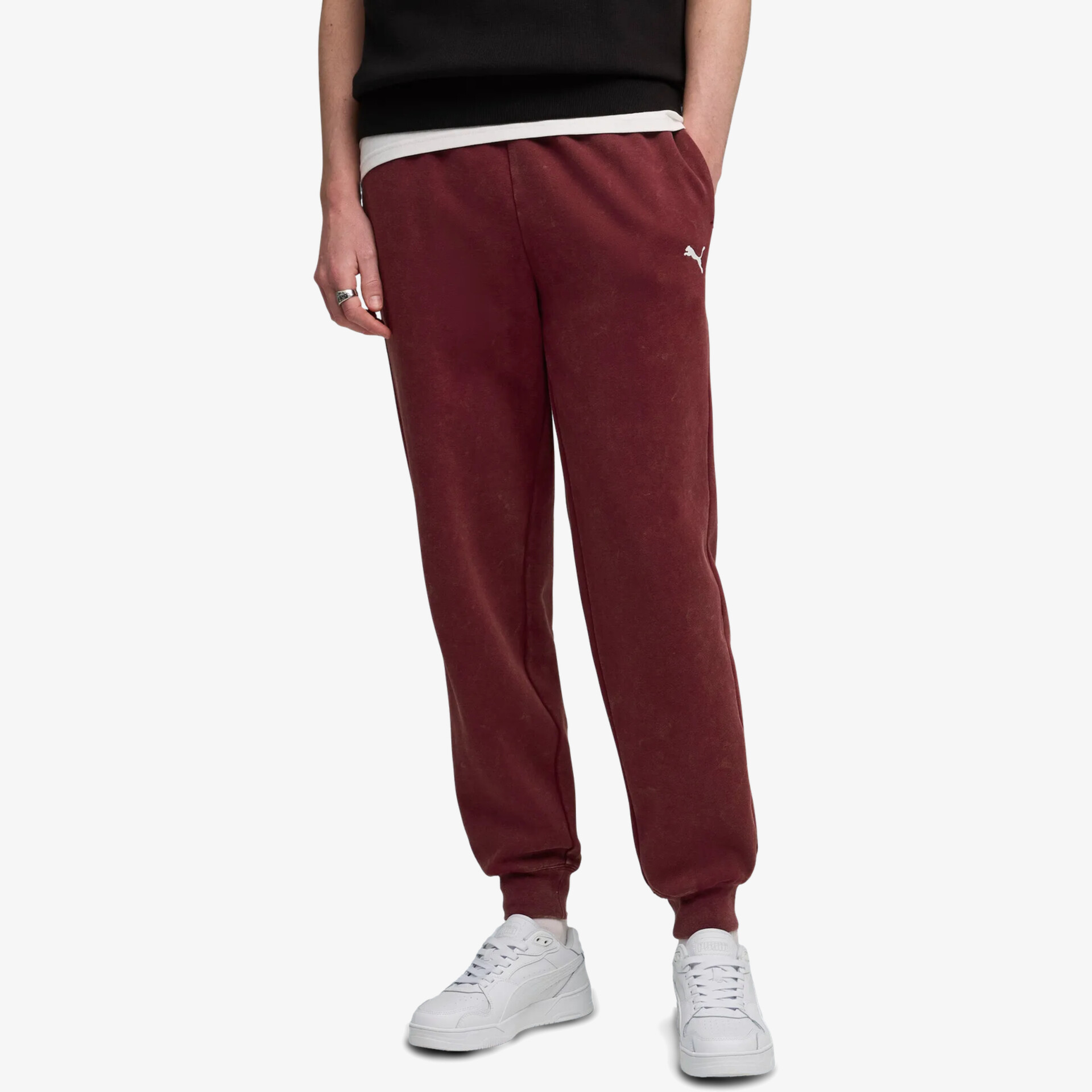 puma__pum-688436-96__modelshot01