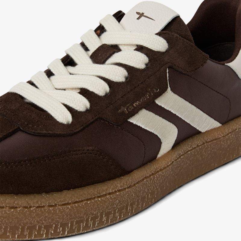 001-23723-44-323-DT1