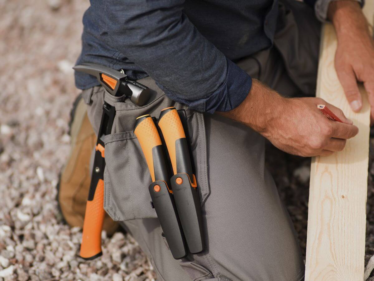 Fiskars Universalmesser mit Schleifstein Produktabbildung 4