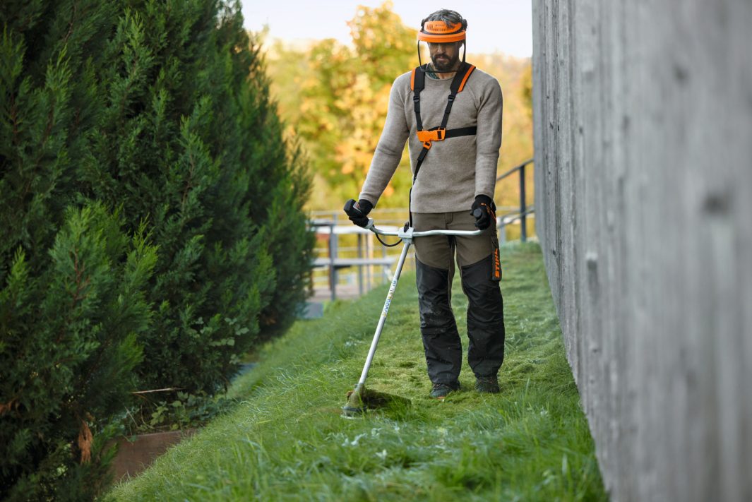 STIHL Akku-Motorsense FSA 120, mit AutoCut 27-2, 36V, mit Zweihandgriff, ohne Akku & Ladegerät Produktabbildung 5