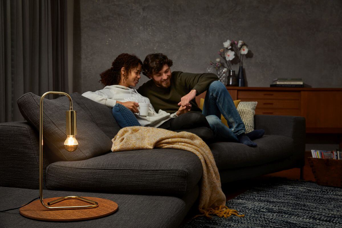 Osram LED Retrofit CLASSIC P 34, 4W = 34W, 380 lm, E14, Warmweiß (2700 K), mit Spiegel-Kolbenkrone Produktabbildung 4