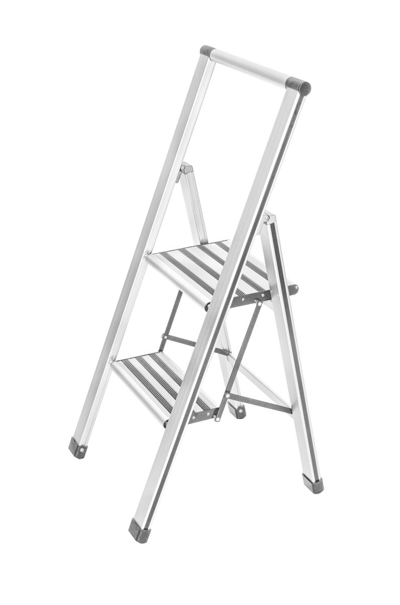 WENKO Alu-Design Klapptrittleiter 2-stufig, rutschfeste Haushaltsleiter, Sicherheitsleiter, Farbwahl Produktabbildung 1