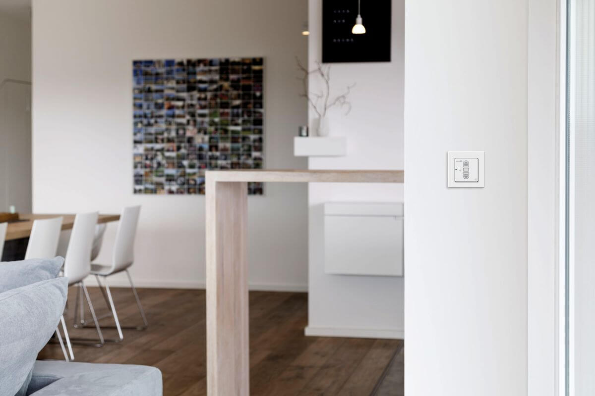 Schellenberg Funk-Rollladenschalter mit 868,4 MHz, inkl Raffstore Steuerung, Unterputzmontage, Weiß Produktabbildung 2