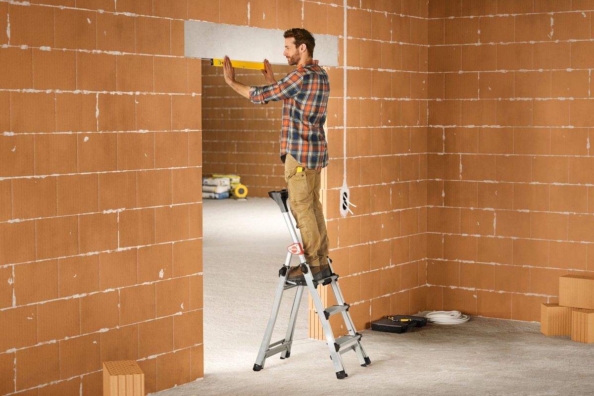 Hailo 2A-Ware TL100 TopLine Aluminium-Haushaltsleiter, 3 - 5 Stufen, flexible Arbeitshöhe, Ablage Produktabbildung 14
