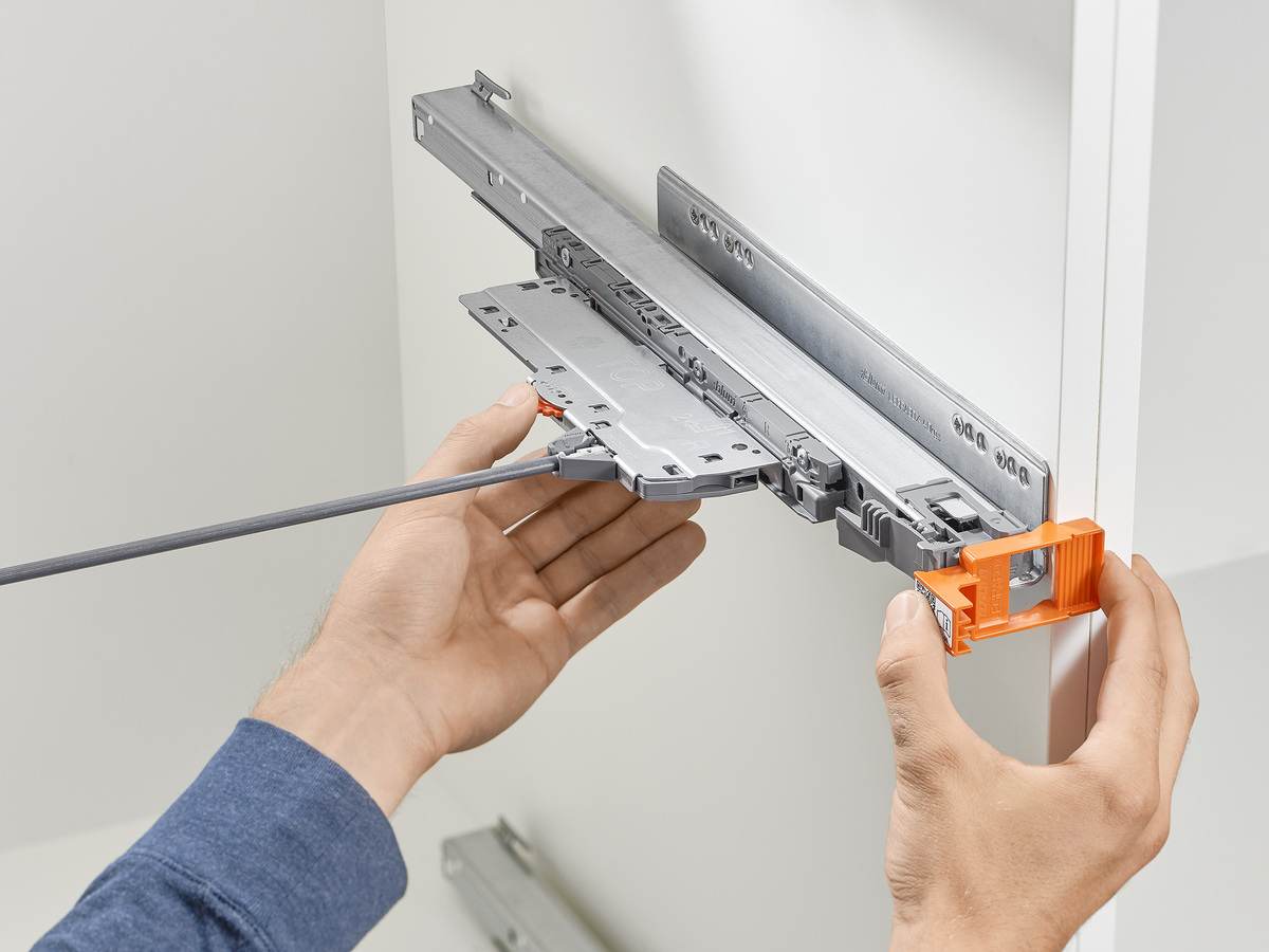 Blum Fronstpaltlehre für TIP-ON BLUMOTION, LEGRABOX und MOVENTO, Positionierungslehre Produktabbildung 2