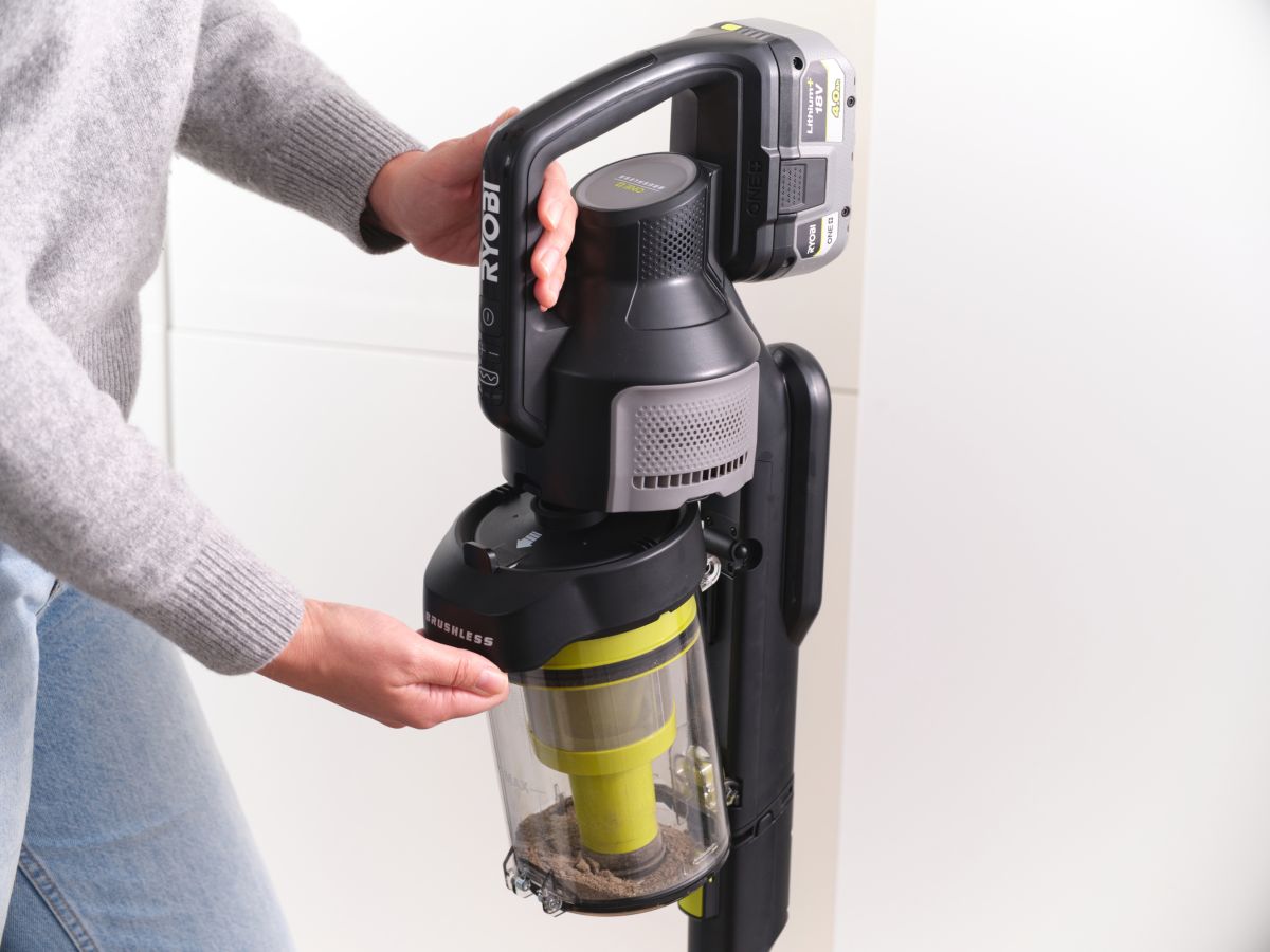 Ryobi Akku-Staubsauger 18V ONE+ RASV18BL-0, 135 AW, Brushless, HEPA 13, Tierhaar-Bodendüse, ohne Akku Produktabbildung 6