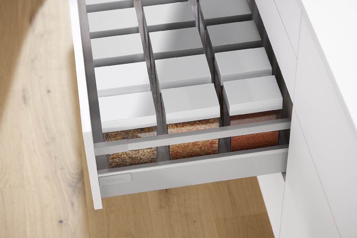 Blum TANDEMBOX Frontauszug Reling C Vollauszug BLUMOTION Soft-Close, INSERTA, Grau, 30kg, 60cm Produktabbildung 3